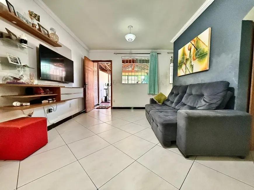Casa, Piratininga (venda Nova), 3 Quartos, 2 Vagas
