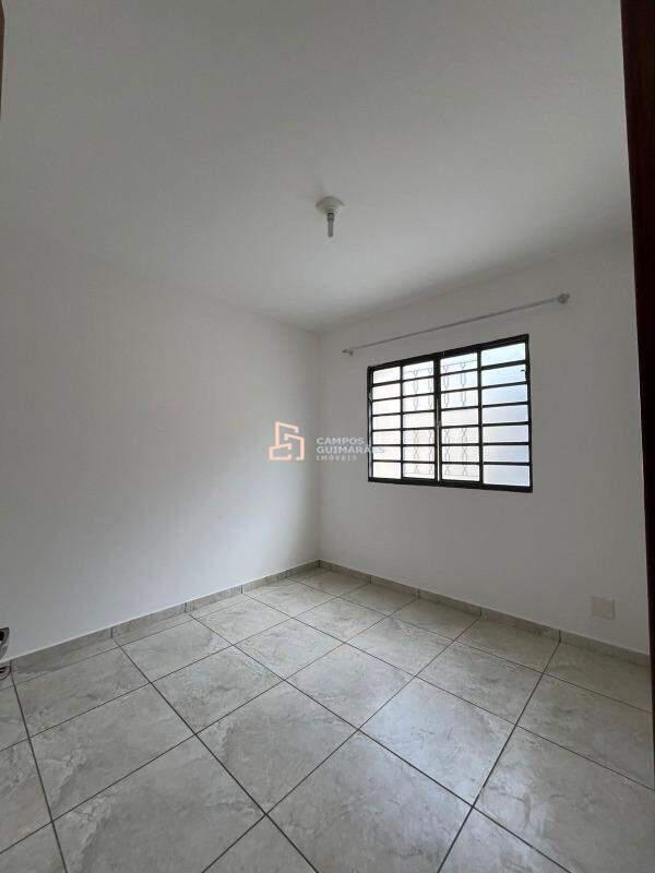 Casa, Parque Turistas, 2 Quartos, 1 Vaga