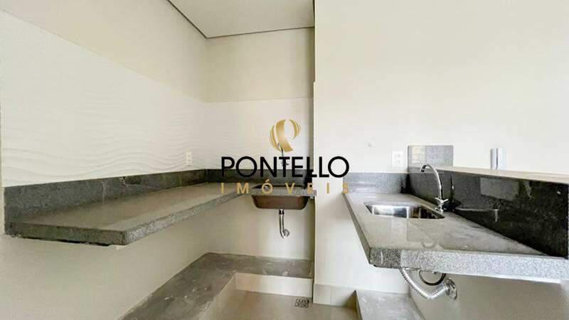 Apartamento, Centro, 2 Quartos, 0 Vaga, 1 Suíte