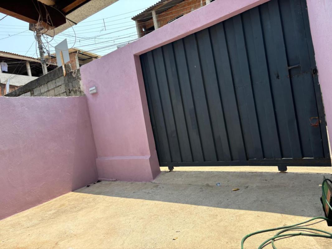 Casa, Trevo, 2 Quartos, 1 Vaga