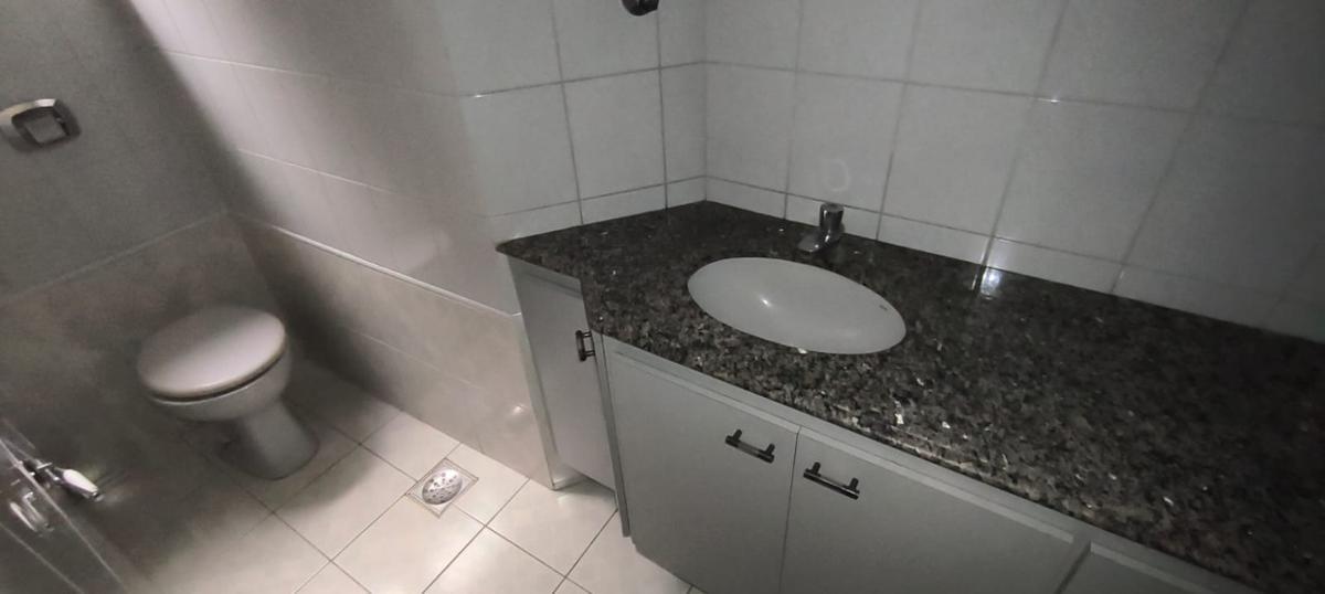 Casa, Itapoã, 5 Quartos, 4 Vagas, 1 Suíte