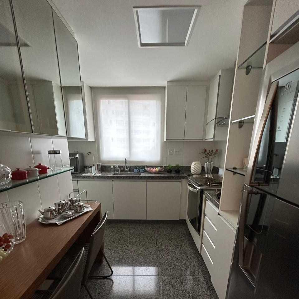 Apartamento, Serra, 4 Quartos, 3 Vagas, 2 Suítes