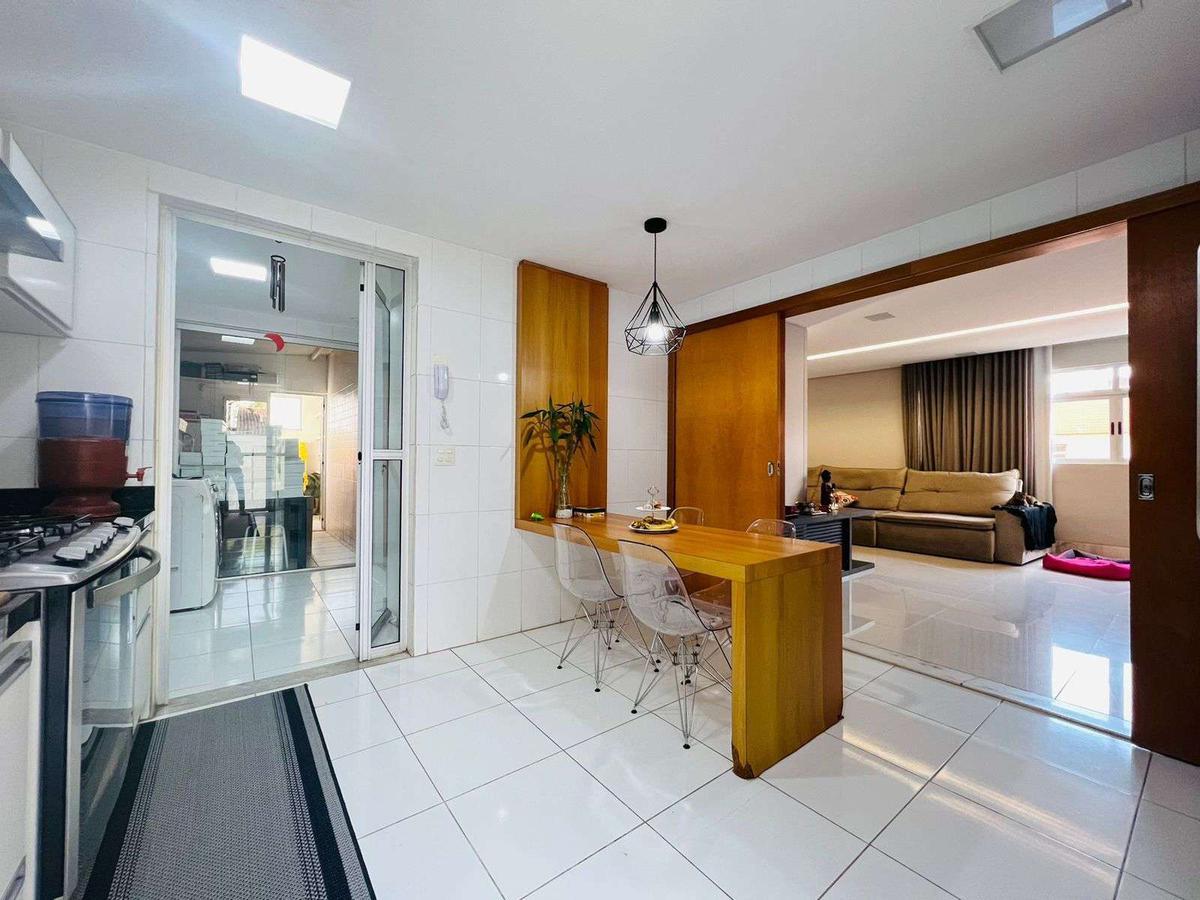 Apartamento, Liberdade, 4 Quartos, 3 Vagas, 2 Suítes