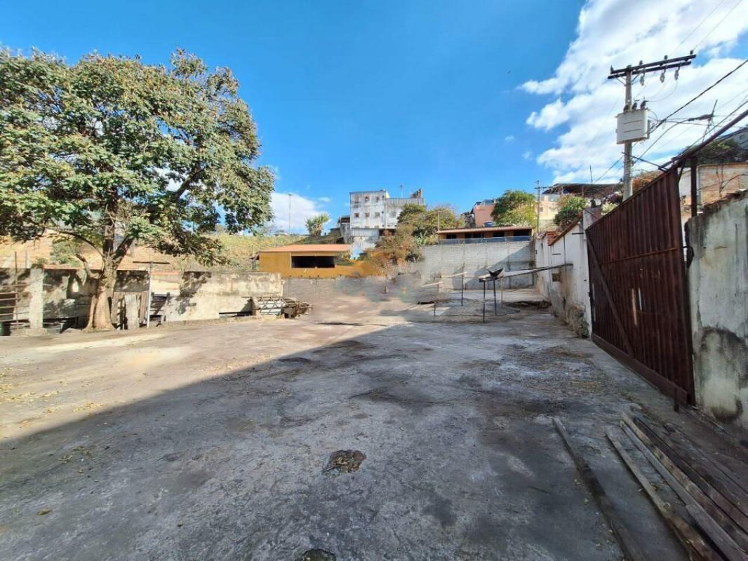 Lote, Jardim Filadélfia, 0 Quarto, 0 Vaga