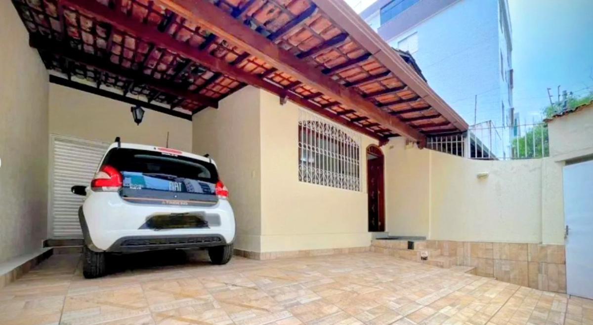 Casa, Castelo, 3 Quartos, 2 Vagas, 1 Suíte