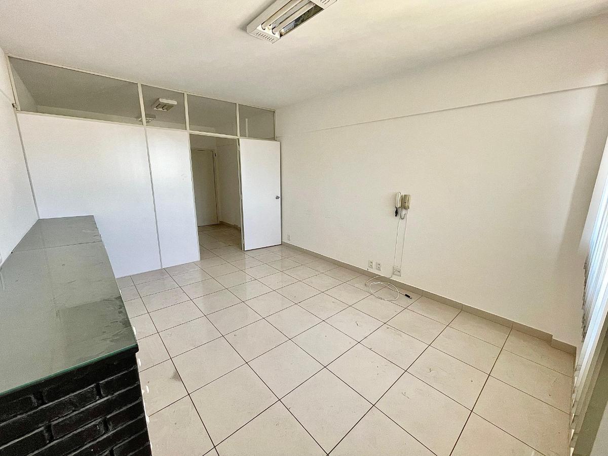 Sala, São José, 0 Quarto, 0 Vaga