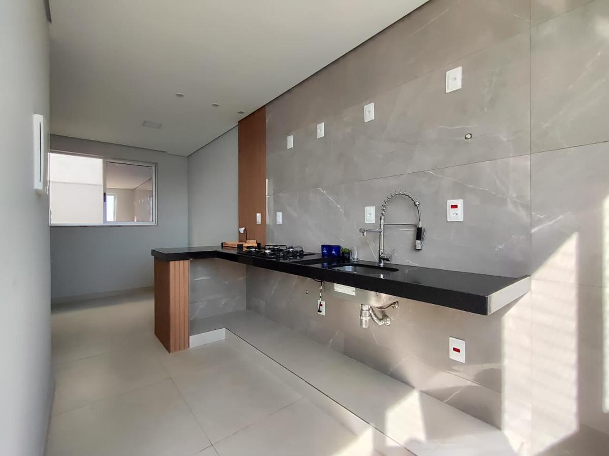 Casa, Concórdia, 2 Quartos, 1 Vaga, 1 Suíte