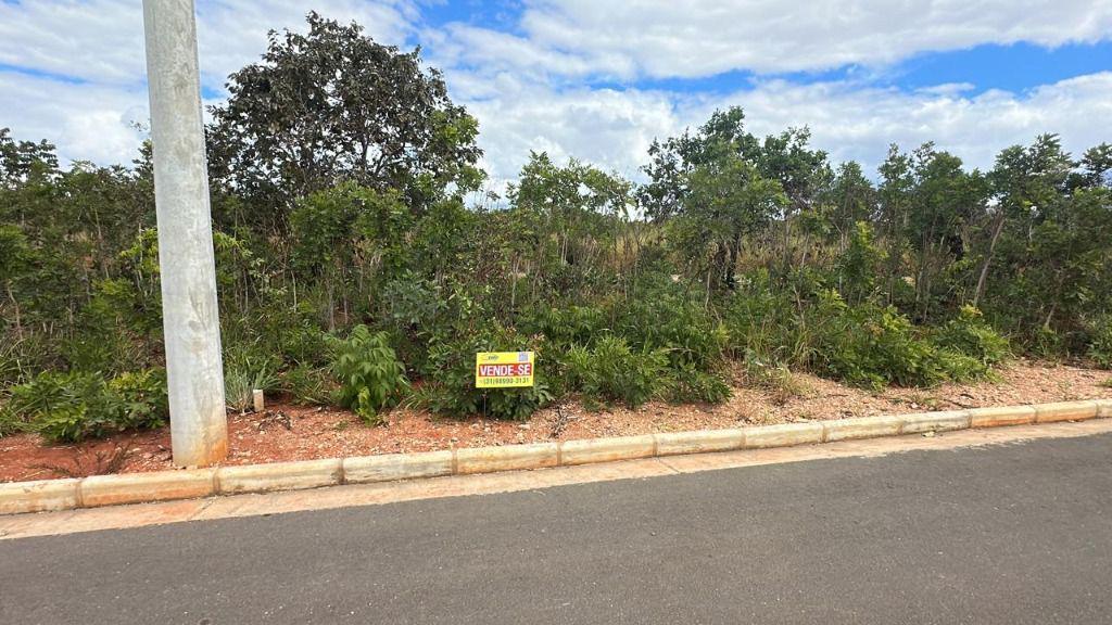 Lote, Centro, 0 Quarto, 0 Vaga
