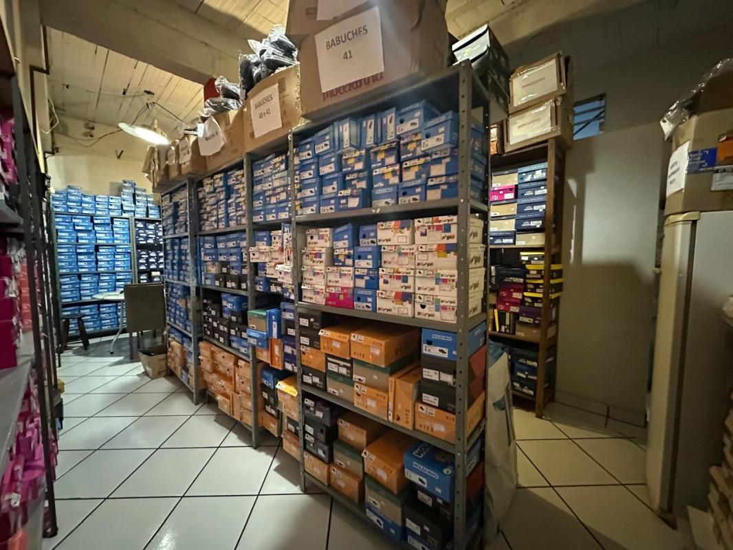 Andar, Centro, 0 Quarto, 0 Vaga