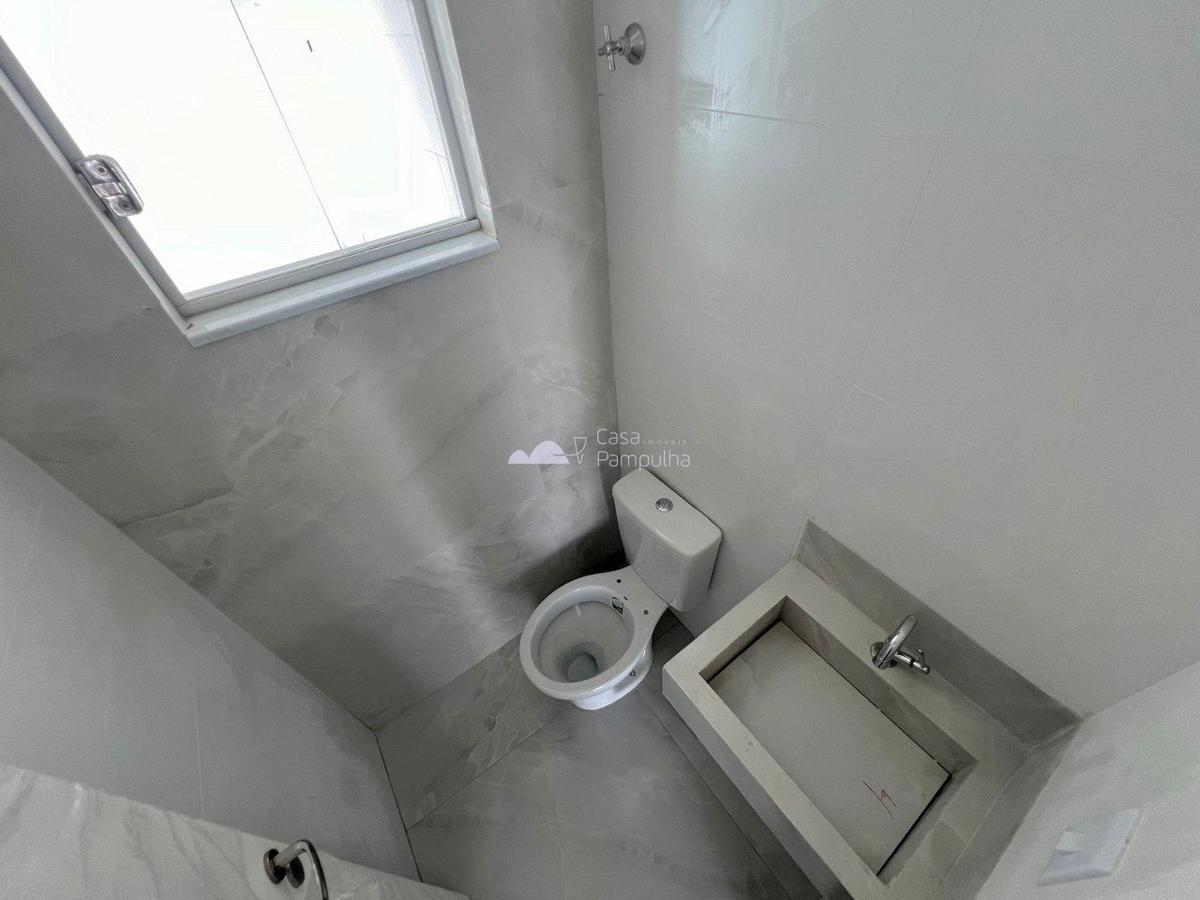 Casa, Planalto, 2 Quartos, 2 Vagas, 2 Suítes