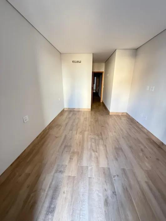 Casa, Jaraguá, 4 Quartos, 4 Vagas, 1 Suíte
