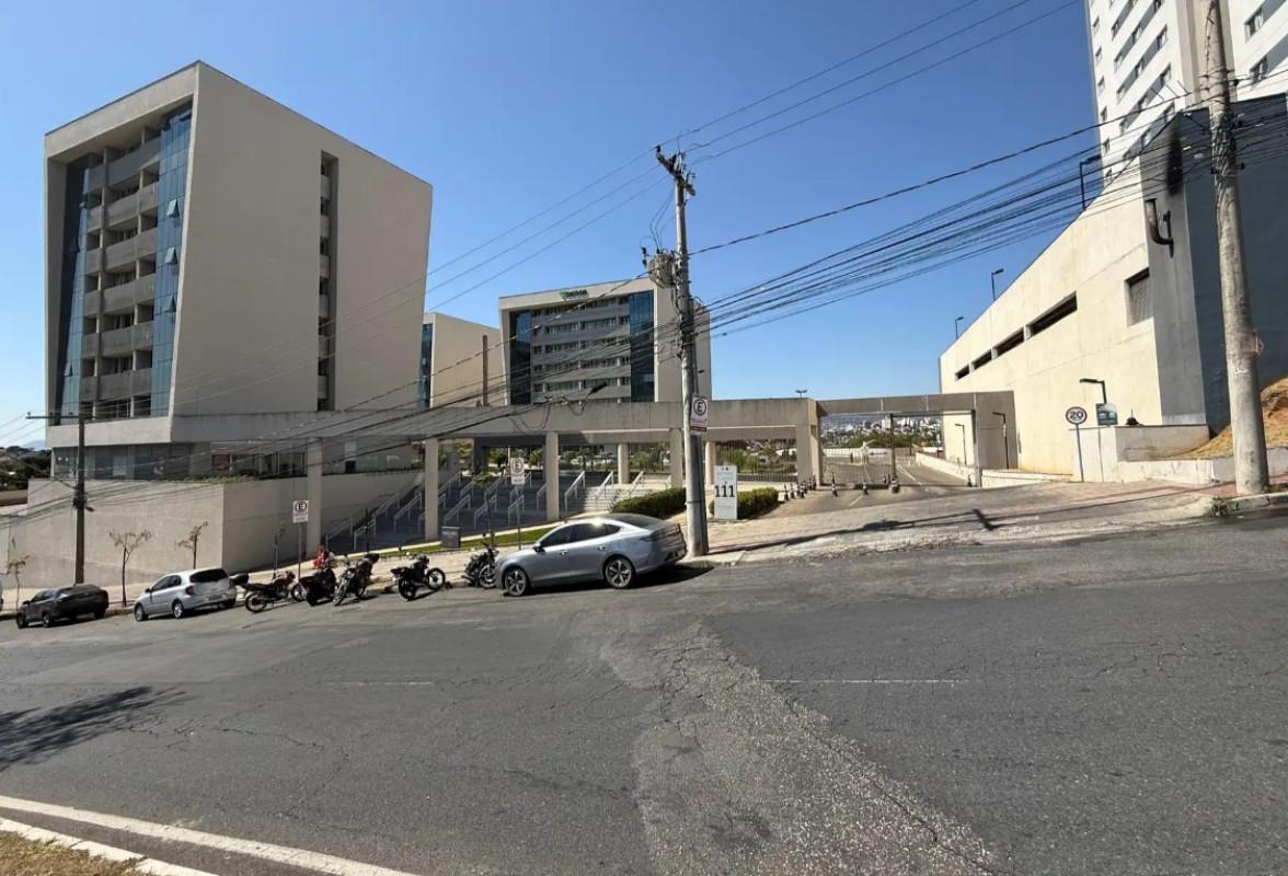 Andar, Caiçaras, 0 Quarto, 1 Vaga