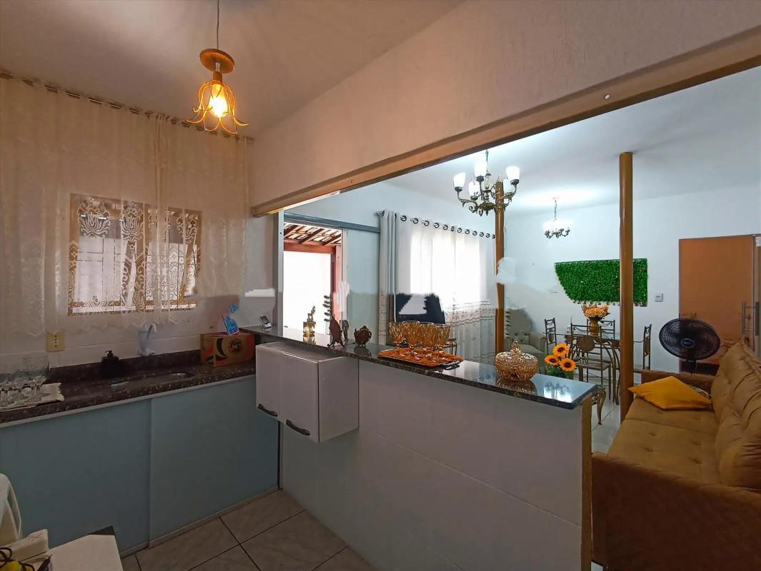 Casa, Petropolis, 4 Quartos, 3 Vagas