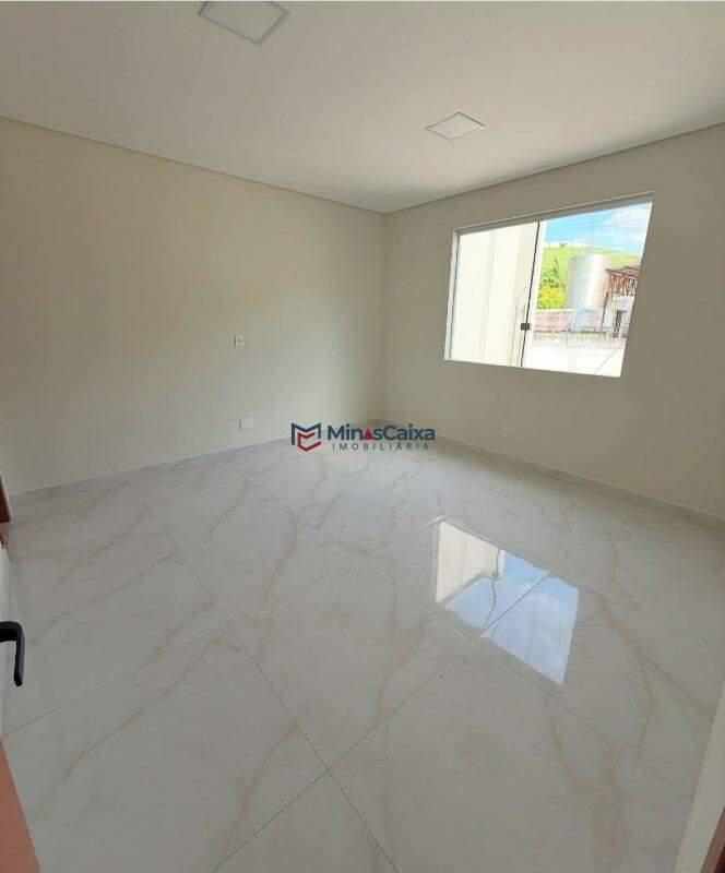 Casa, Córrego Novo, 3 Quartos, 2 Vagas, 1 Suíte