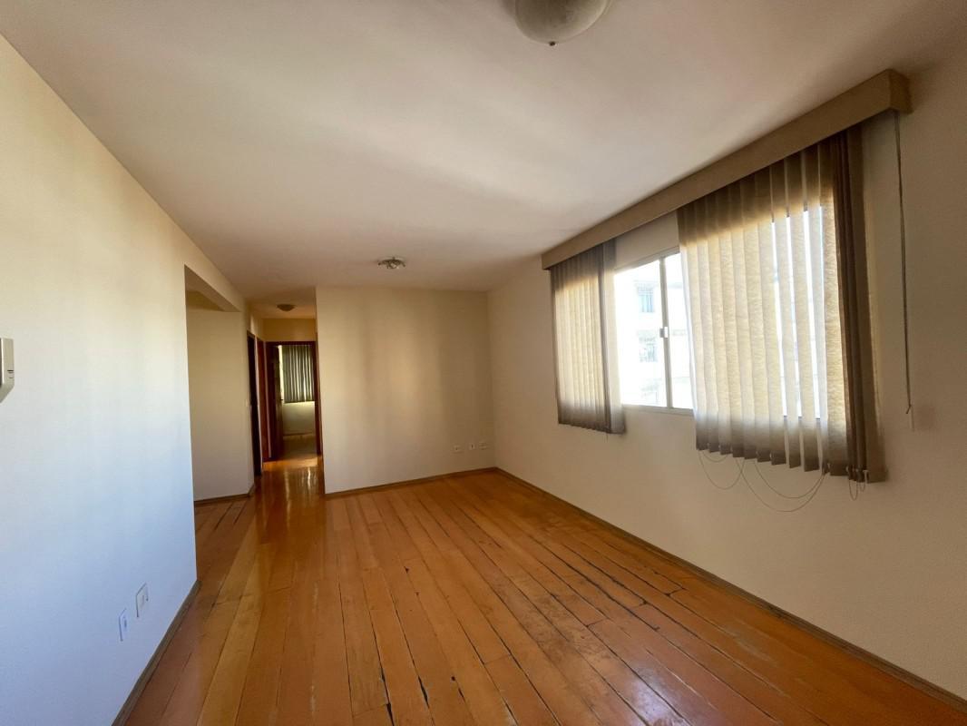 Apartamento, Sagrada Família, 3 Quartos, 2 Vagas, 1 Suíte