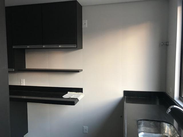 Apartamento, Floresta, 3 Quartos, 2 Vagas, 1 Suíte