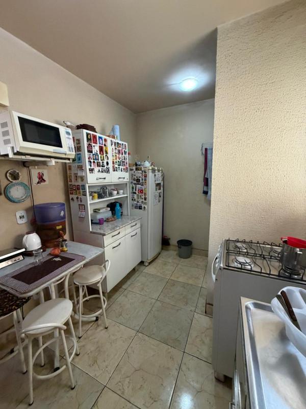 Apartamento, Santa Helena (barreiro), 3 Quartos, 1 Vaga
