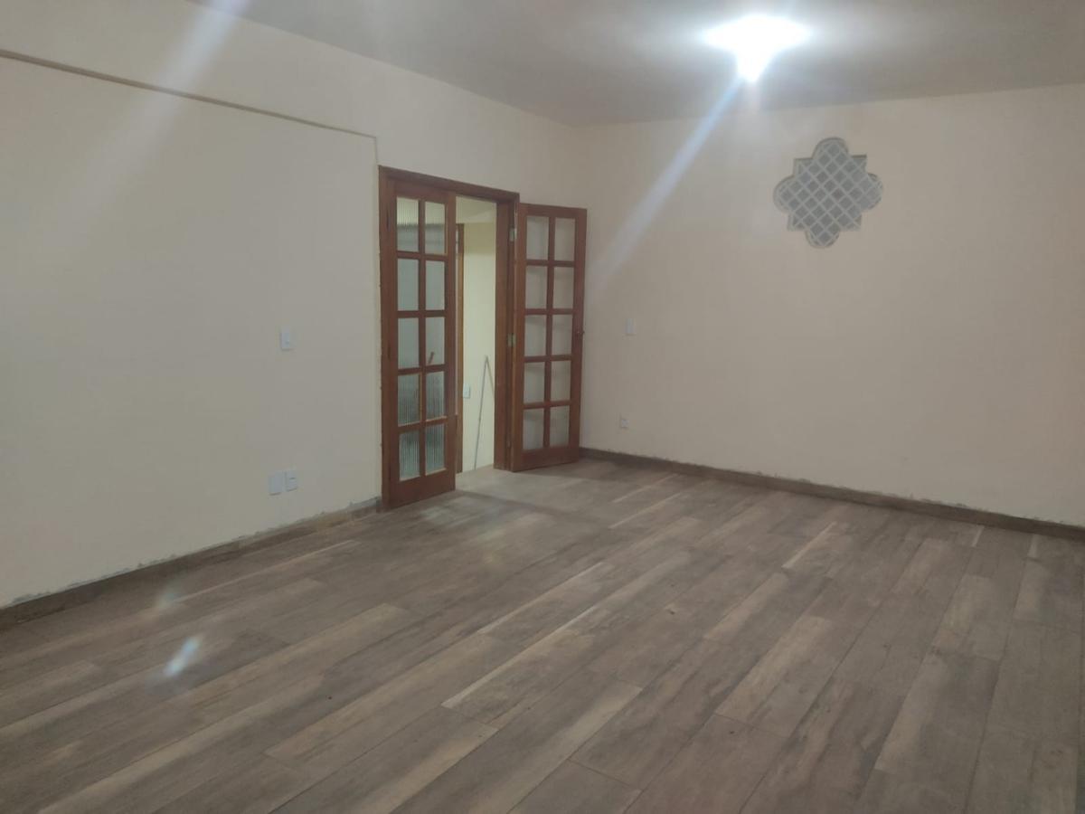 Casa Comercial, São Bernardo, 4 Quartos, 4 Vagas, 1 Suíte