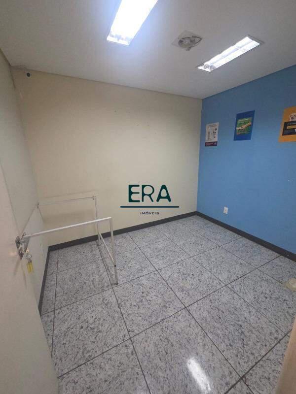 Andar, Centro, 0 Quarto, 10 Vagas