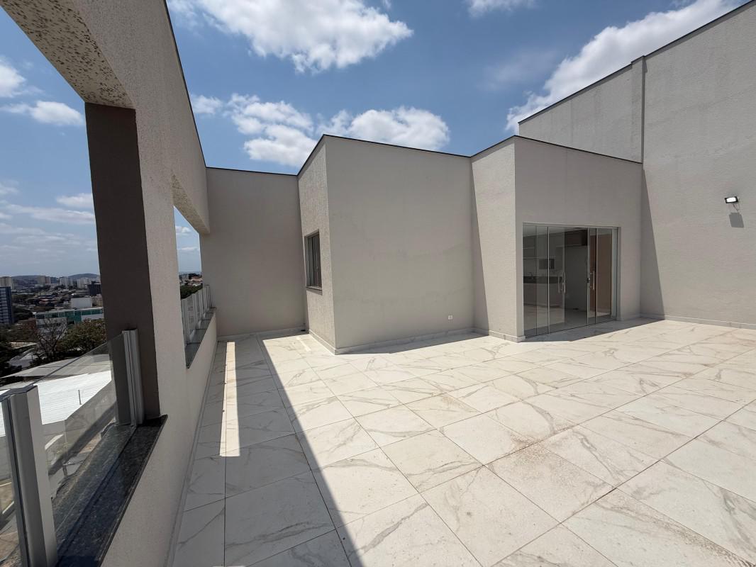 Cobertura, Santa Mônica, 2 Quartos, 2 Vagas, 1 Suíte