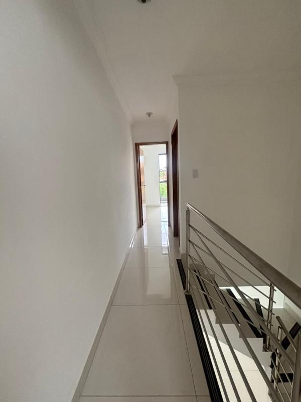 Casa, Jardim Guanabara, 2 Quartos, 2 Vagas