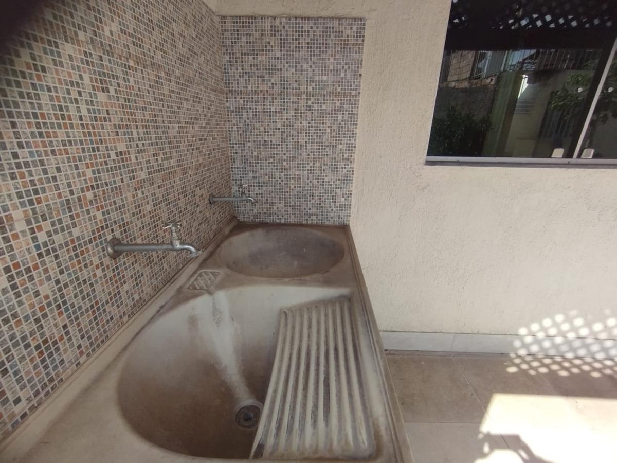 Casa, Santa Cruz, 6 Quartos, 3 Vagas, 1 Suíte