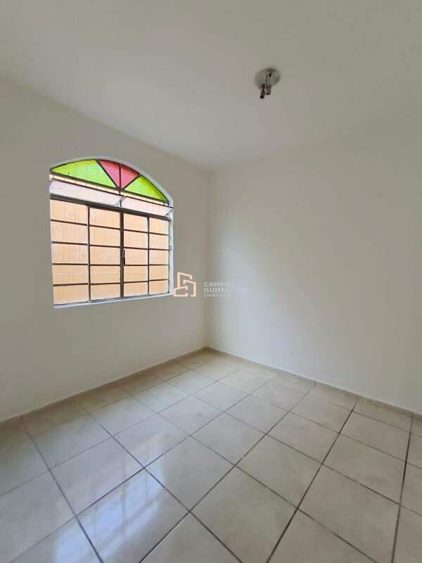 Casa, Átila de Paiva, 3 Quartos, 2 Vagas, 1 Suíte