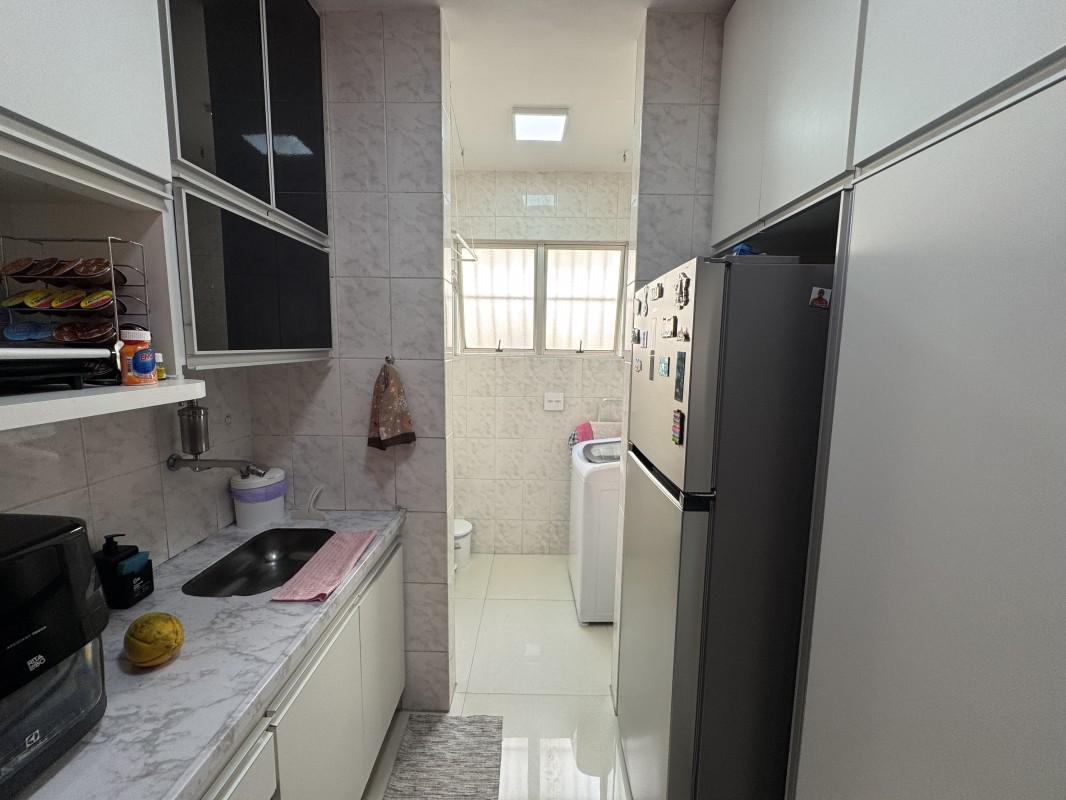 Apartamento, Sagrada Família, 4 Quartos, 2 Vagas, 1 Suíte