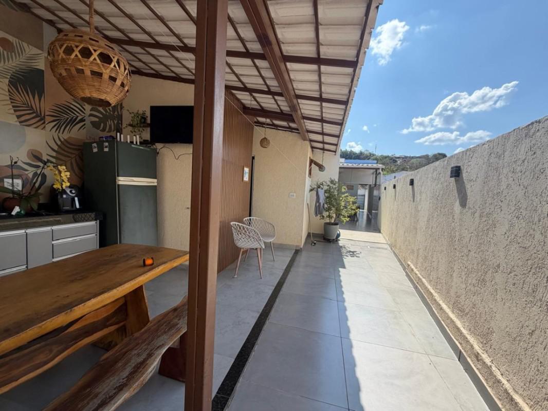 Casa, Icaivera, 3 Quartos, 2 Vagas