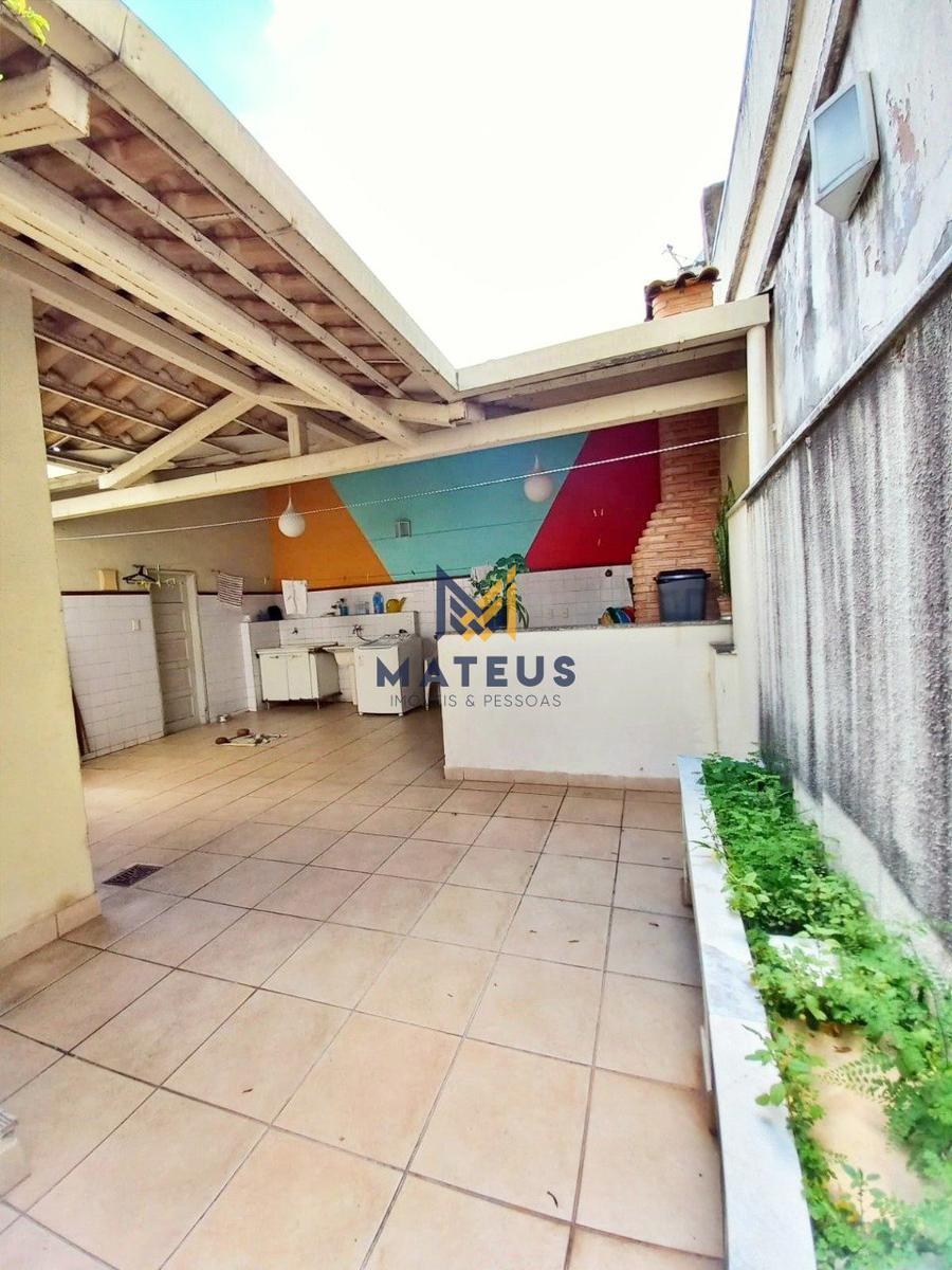Casa, Carlos Prates, 6 Quartos, 2 Vagas, 2 Suítes
