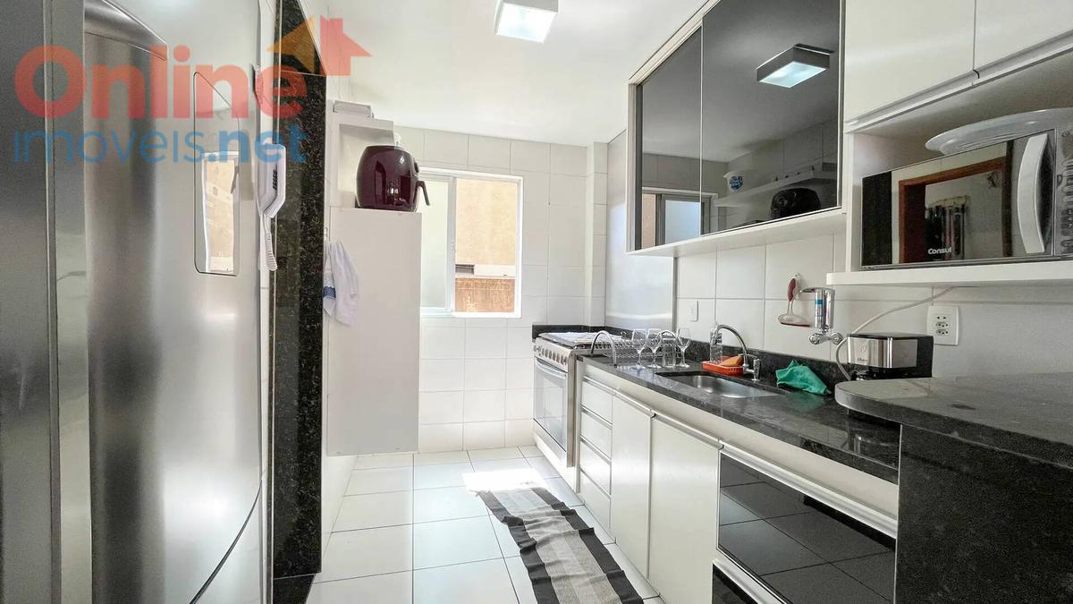 Apartamento, Sagrada Família, 3 Quartos, 0 Vaga, 1 Suíte