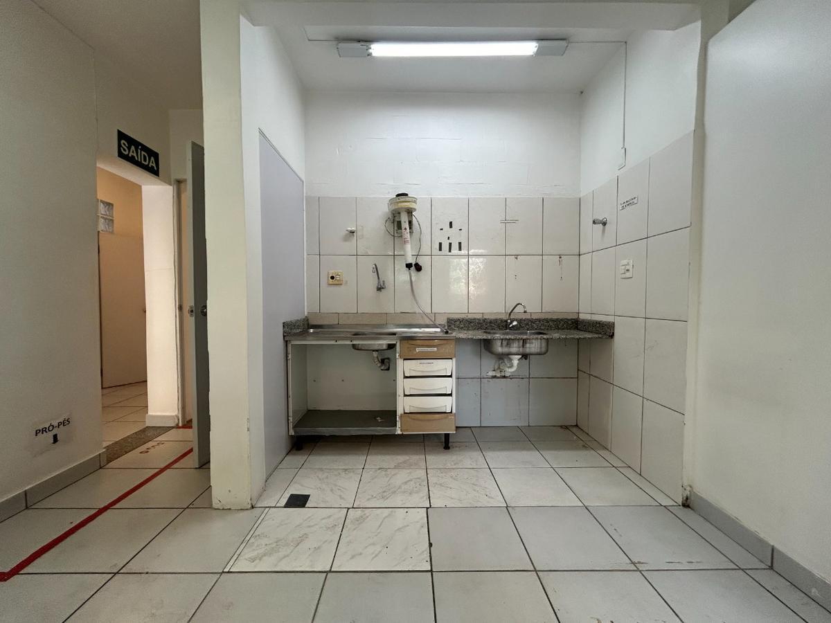 Casa Comercial, São Luiz (pampulha), 2 Quartos, 4 Vagas, 2 Suítes