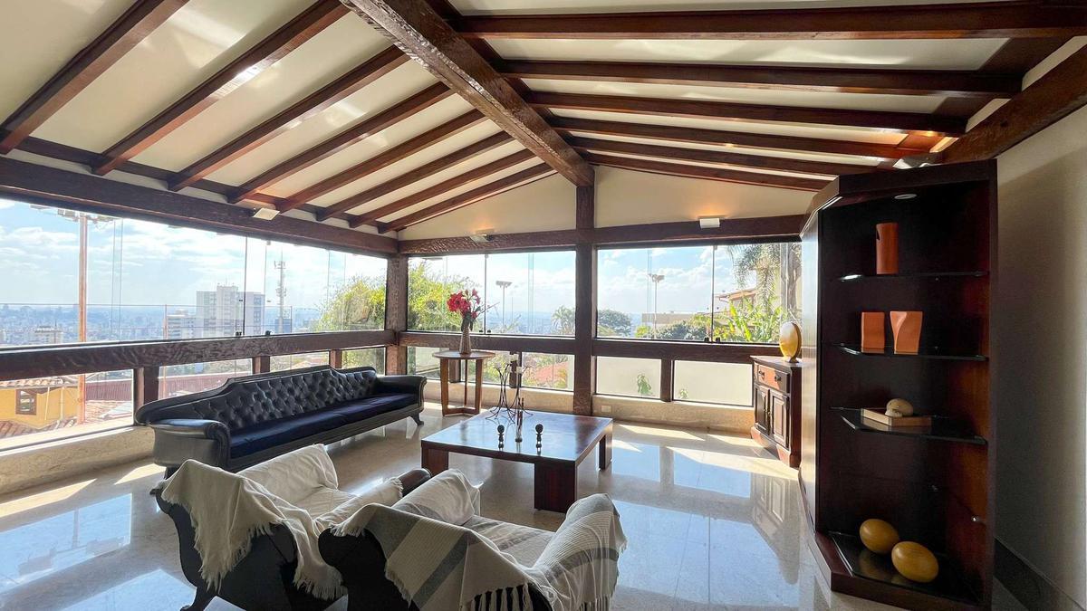 Casa, Mangabeiras, 4 Quartos, 4 Vagas, 2 Suítes