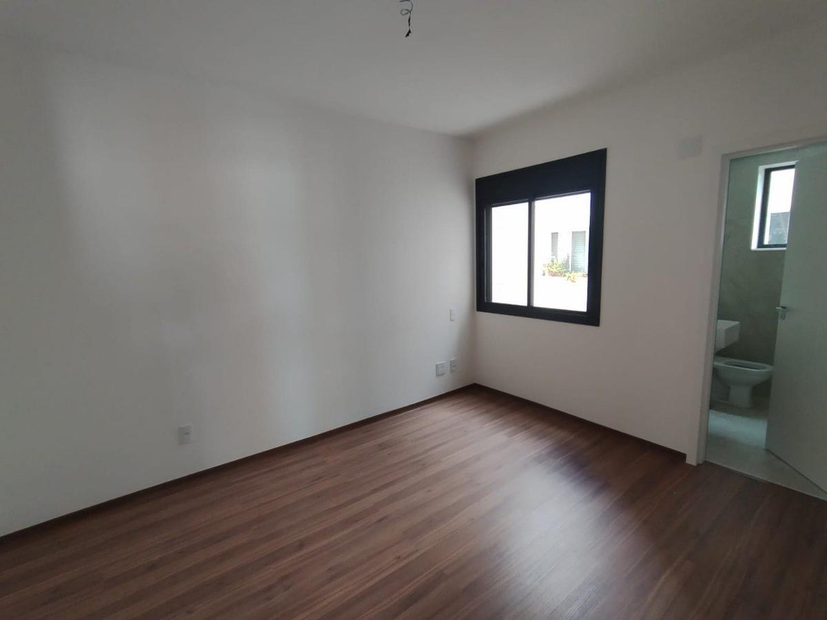 Apartamento, Cruzeiro, 3 Quartos, 2 Vagas, 1 Suíte