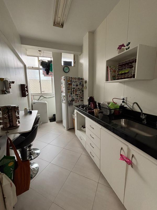 Apartamento, Centro, 2 Quartos, 0 Vaga