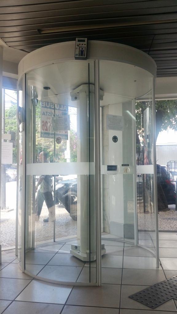 Andar, Funcionários, 0 Quarto, 0 Vaga