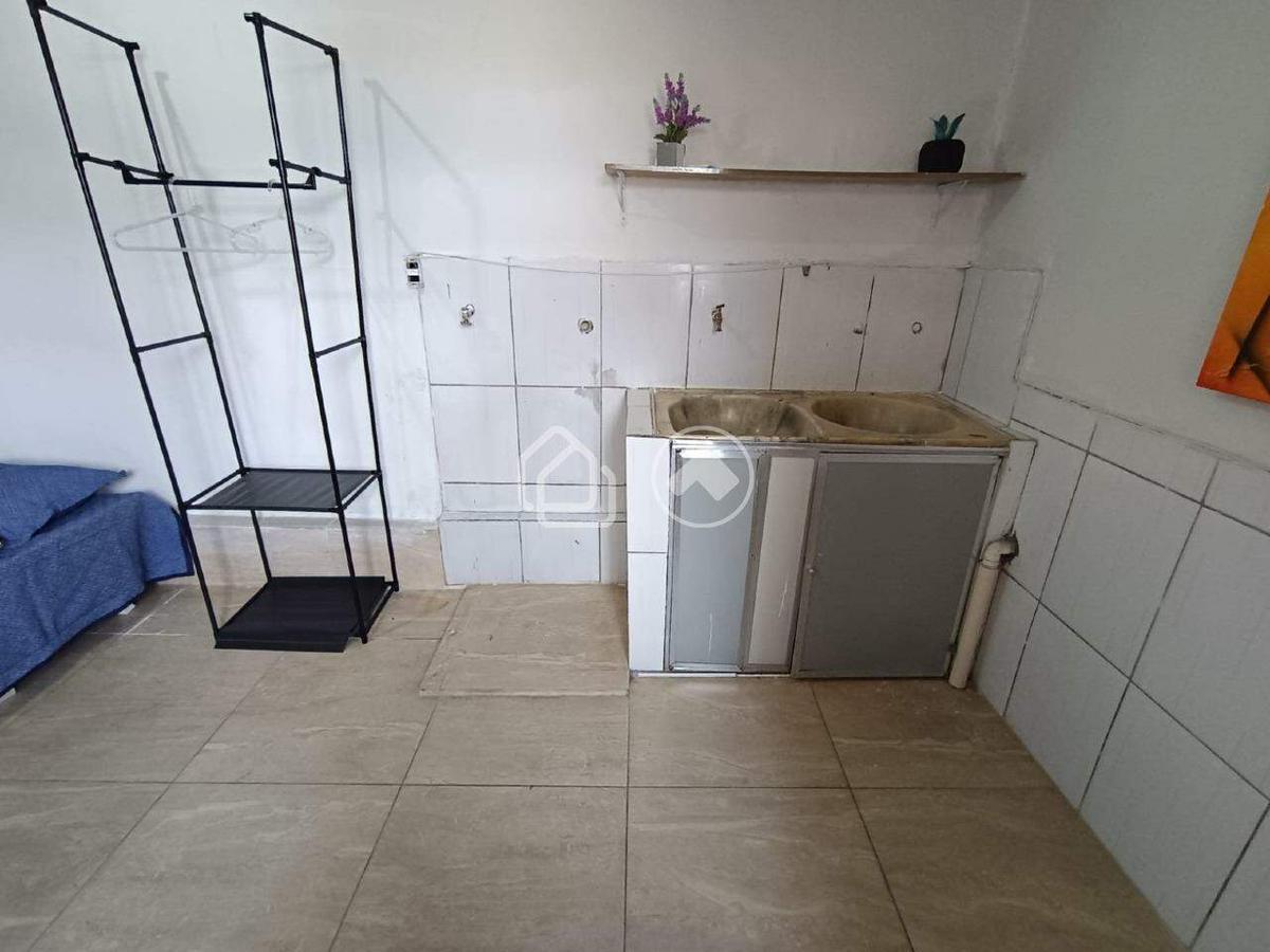 Quitinete, Padre Eustáquio, 1 Quarto, 1 Suíte