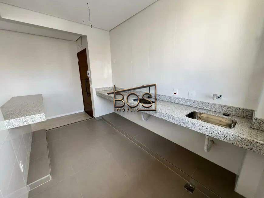 Cobertura, Sagrada Família, 3 Quartos, 3 Vagas, 1 Suíte