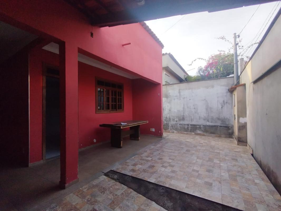 Casa, Belo Vale, 3 Quartos, 3 Vagas, 1 Suíte