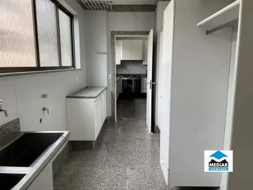 Apartamento, Serra, 4 Quartos, 3 Vagas, 3 Suítes