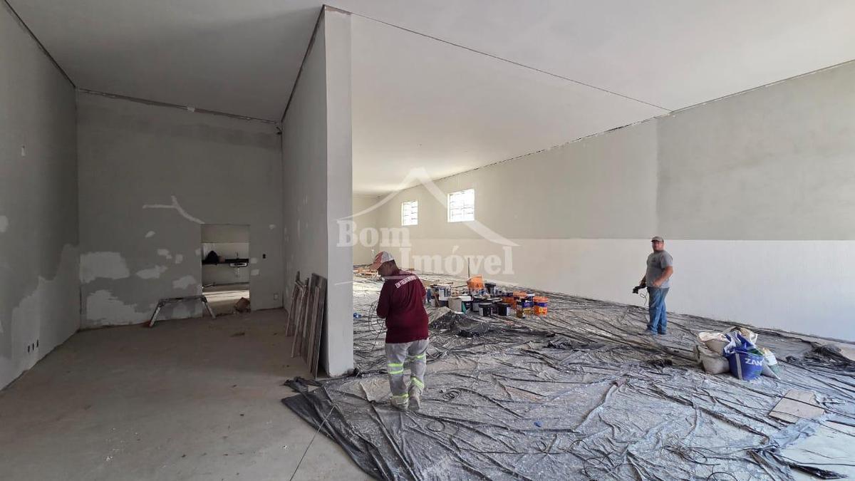 Andar, Centro, 0 Quarto, 0 Vaga