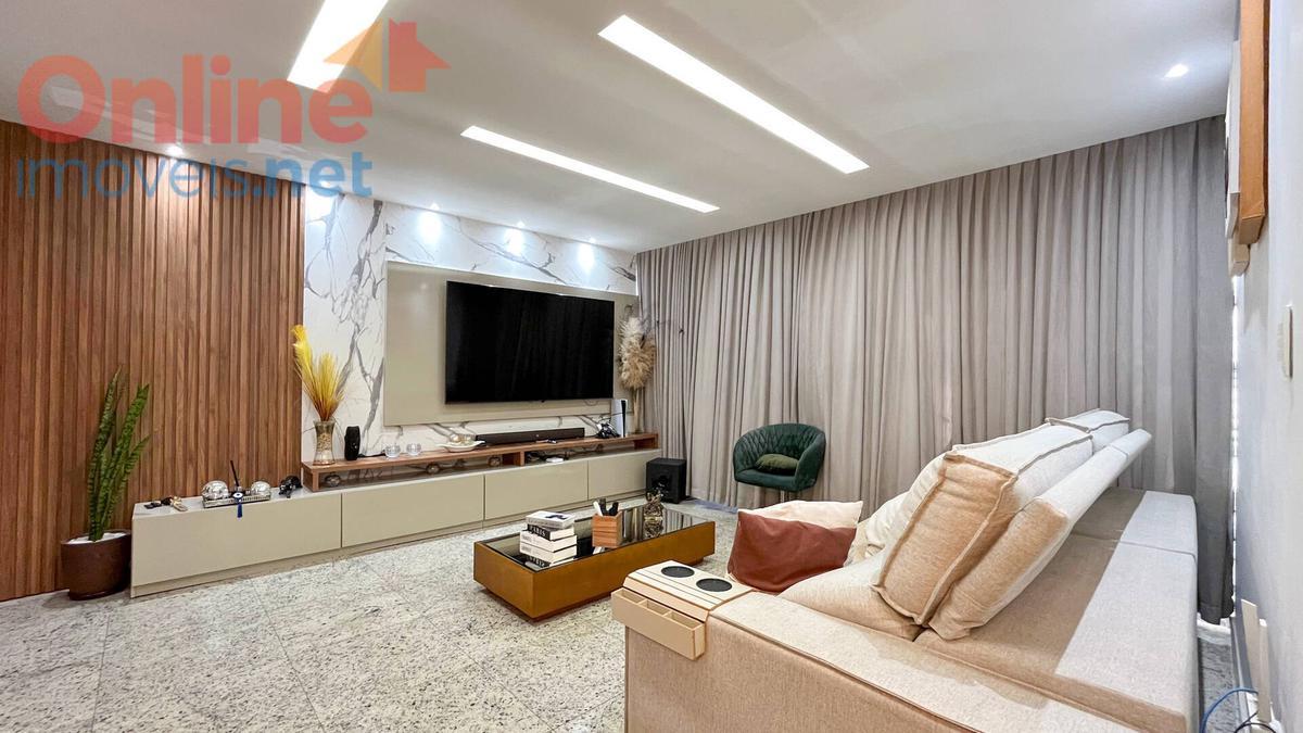 Apartamento, Castelo, 3 Quartos, 0 Vaga, 1 Suíte