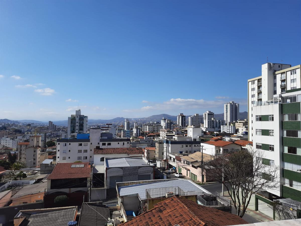 Cobertura, Sagrada Família, 3 Quartos, 2 Vagas, 1 Suíte