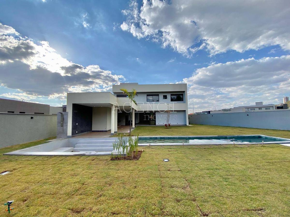 Casa, Alphaville - Lagoa dos Ingleses, 4 Quartos, 0 Vaga, 2 Suítes