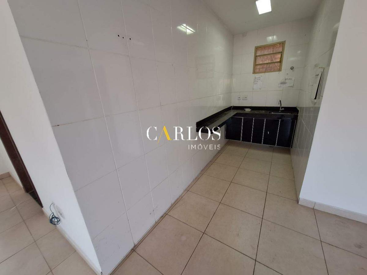 Galpão, Oitis, 10 Vagas