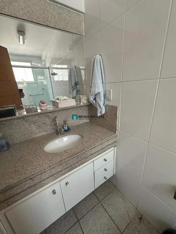 Apartamento, Funcionários, 4 Quartos, 2 Vagas, 1 Suíte