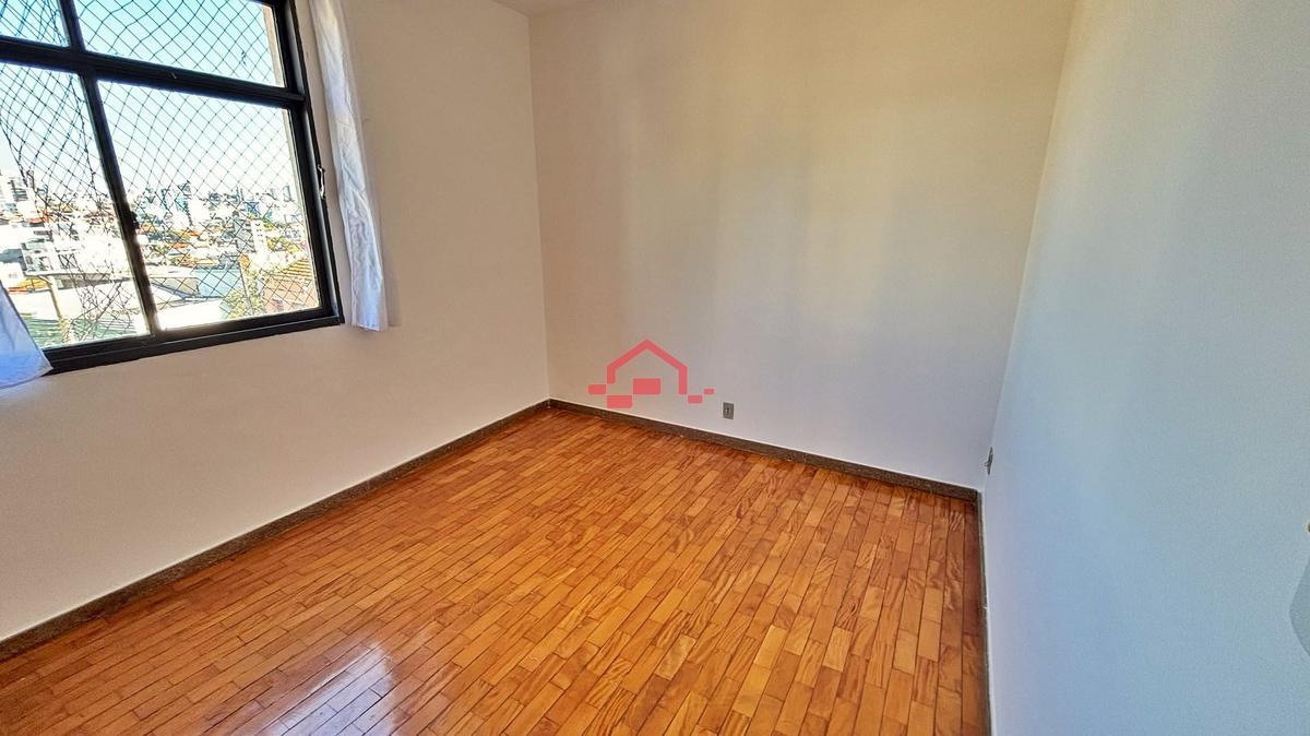 Apartamento, Carlos Prates, 2 Quartos, 1 Vaga