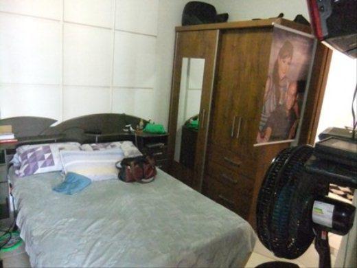 Casa, Heliópolis, 4 Quartos, 3 Vagas, 1 Suíte