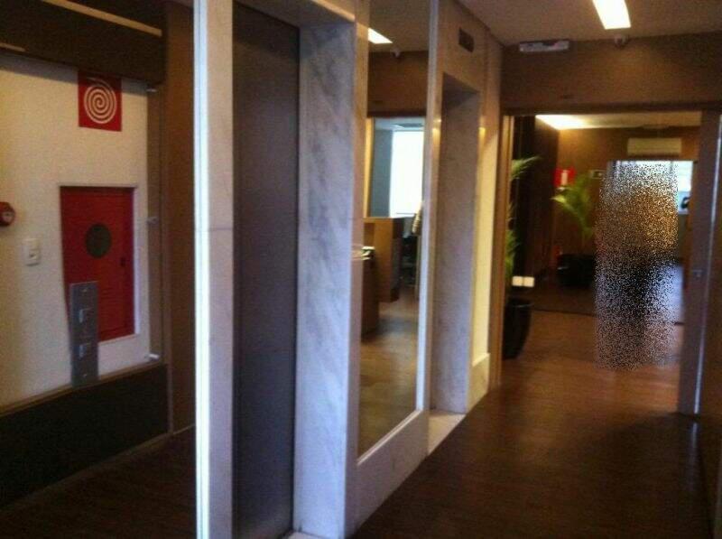 Andar, Estoril, 0 Quarto, 2 Vagas