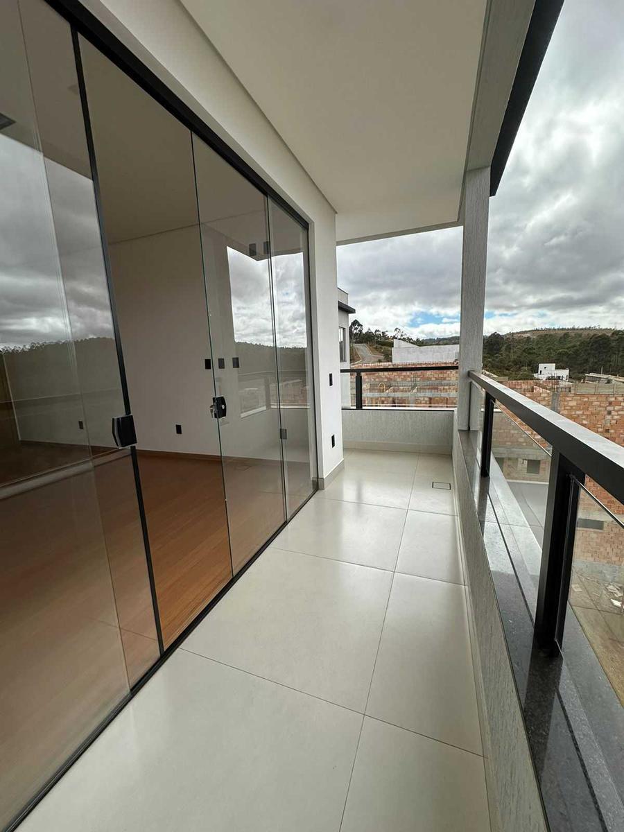 Casa, Condomínio Ville Des Lacs, 4 Quartos, 6 Vagas, 3 Suítes
